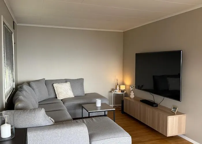 Hermelinveien 6 * Tønsberg